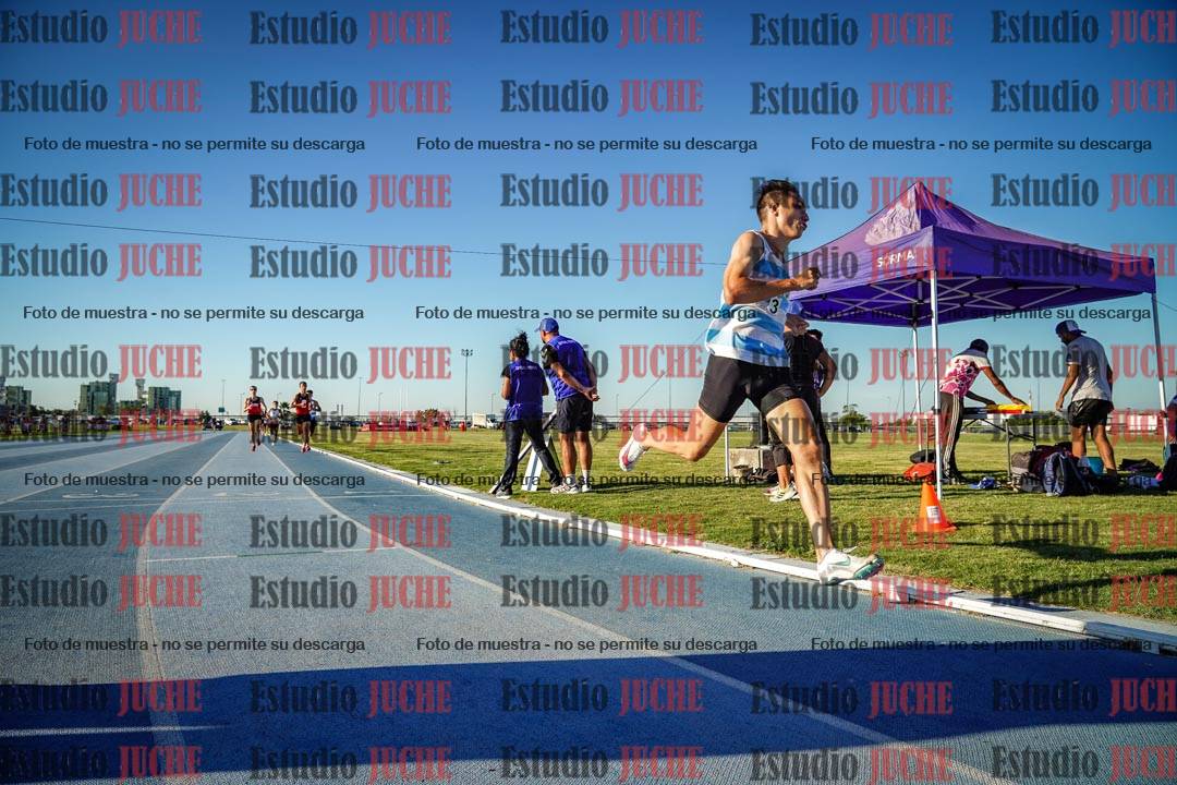 Fotos de los 1500 m llanos de varones