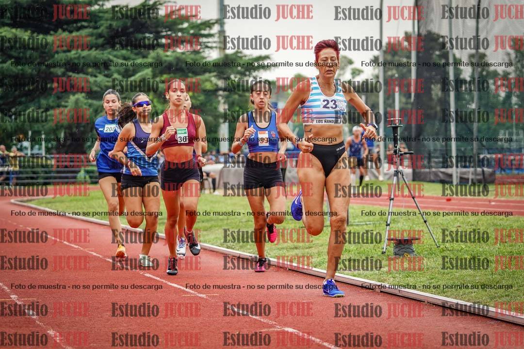 Fotos de los 800 m de mujeres