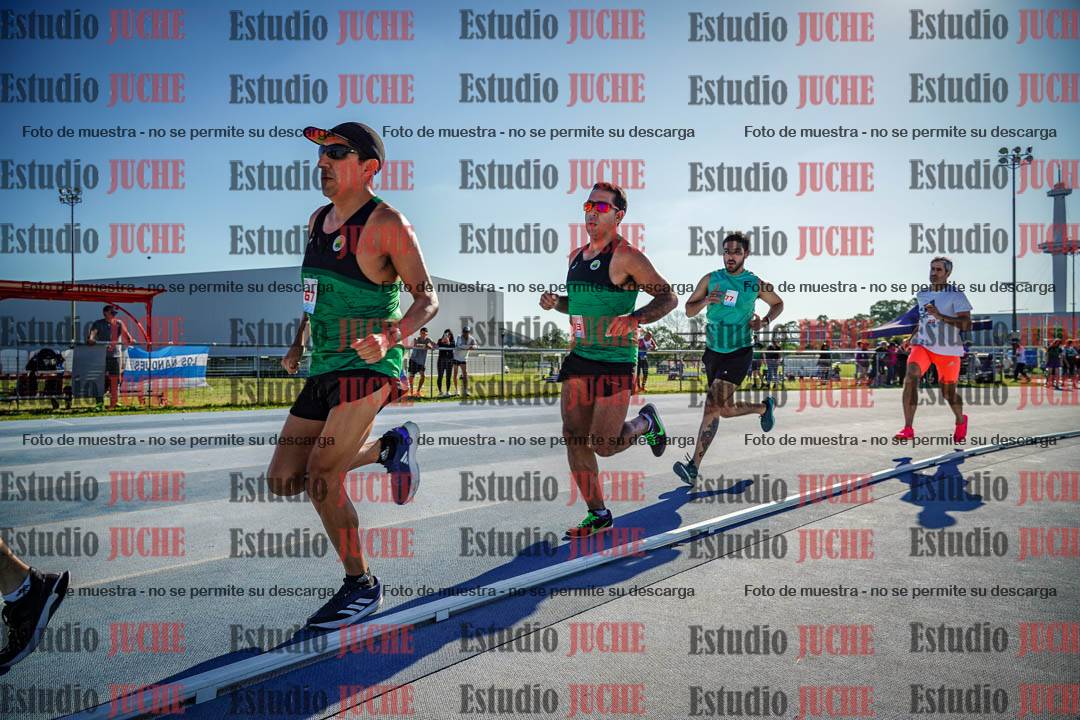 Fotos de los 1500 m llanos de varones