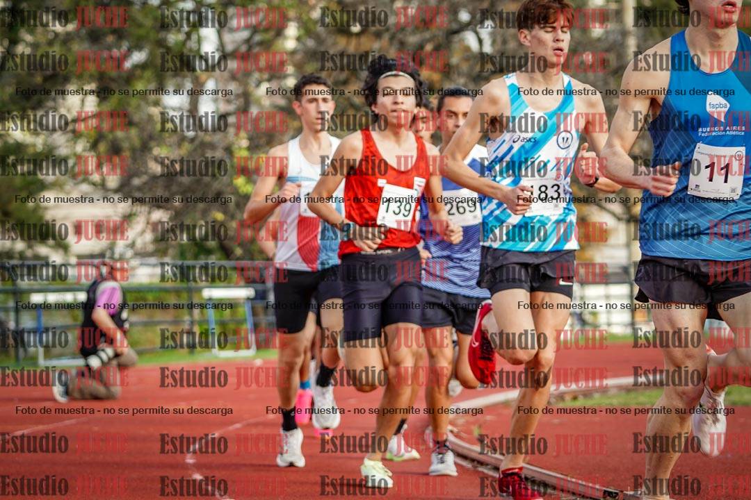 Fotos de los 5000 m llanos de varones