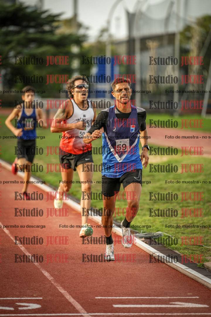Fotos de los 3000 m llanos de varones
