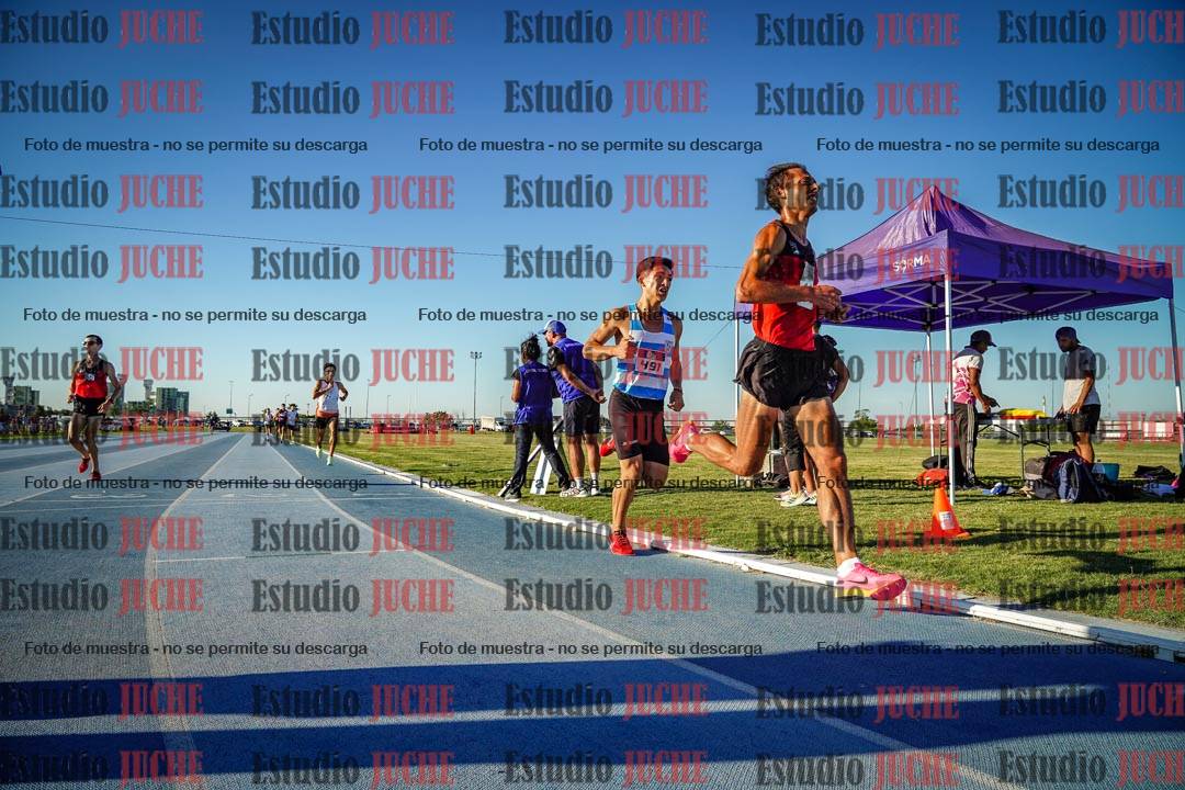 Fotos de los 1500 m llanos de varones