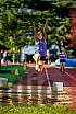 Fotos del salto en largo de mujeres