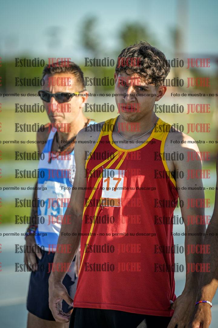 Fotos de los 3000 m llanos de varones