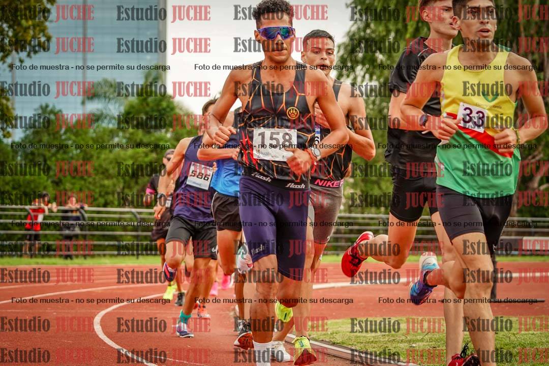 Fotos de los 3000 m llanos de varones