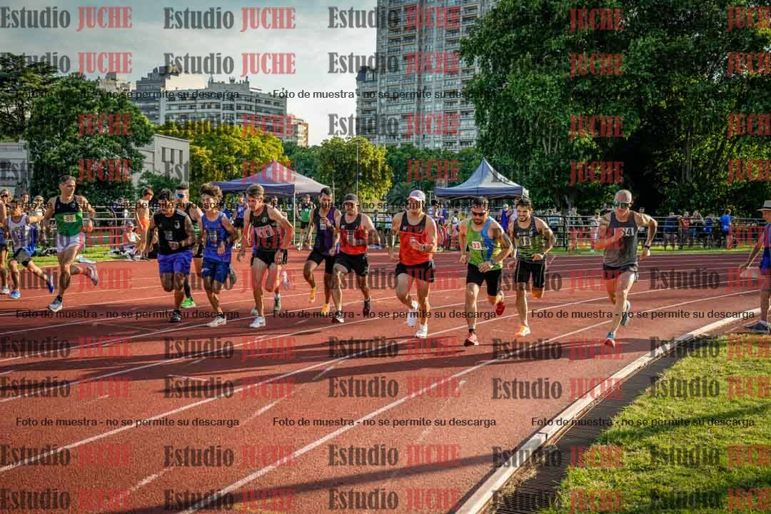 Fotos de los 1500 m llanos de varones