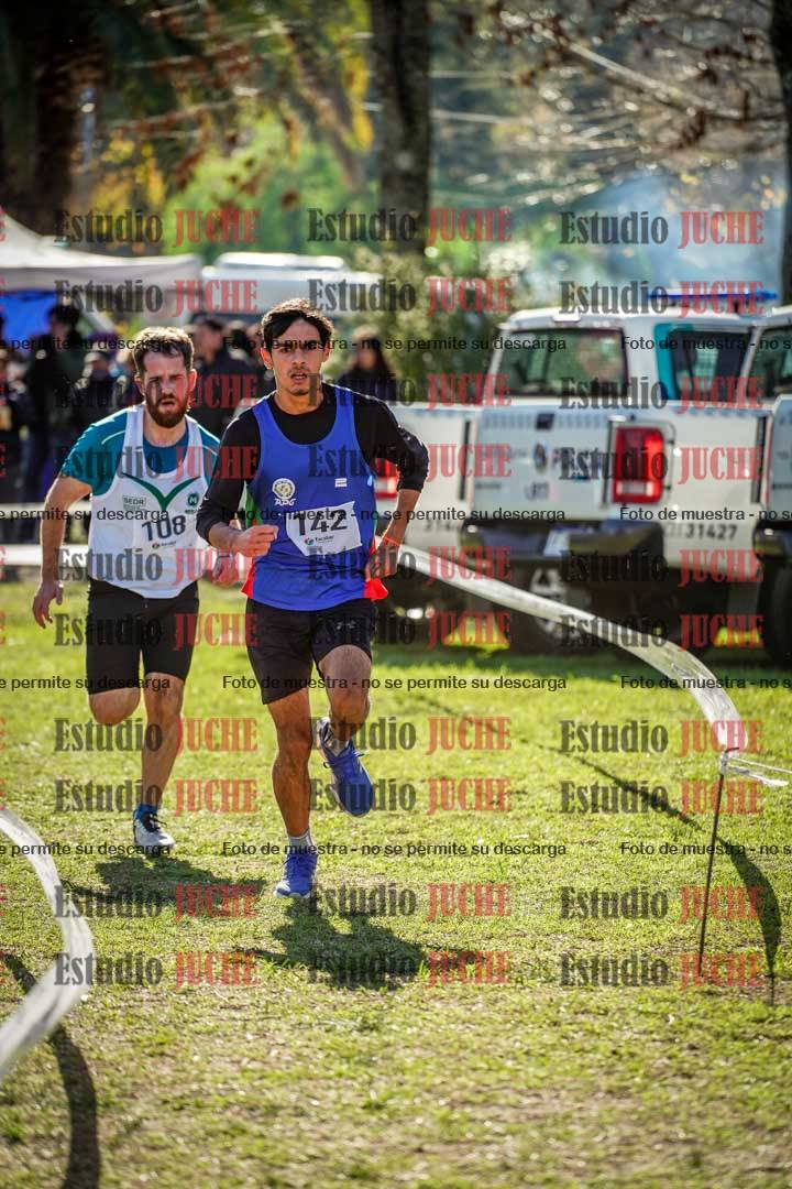 Fotos en el décimo punto del circuito