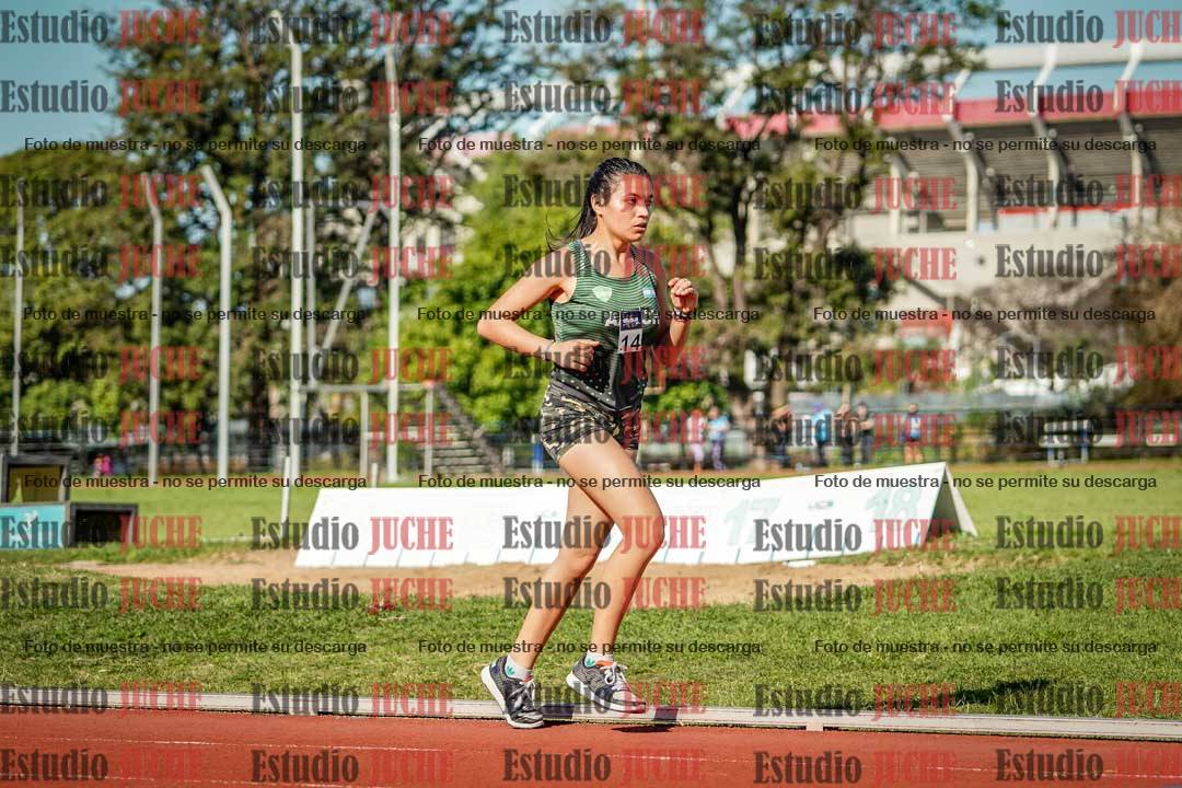 Fotos de los 5000 m llanos de mujeres y varones