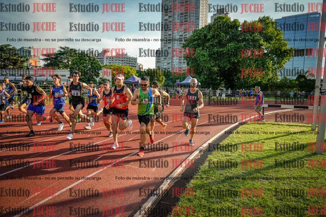 Fotos de los 1500 m llanos de varones