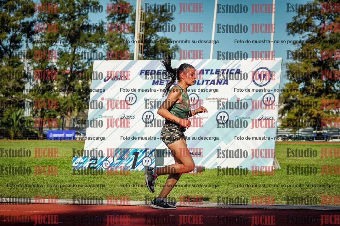 Fotos de los 5000 m llanos de mujeres y varones