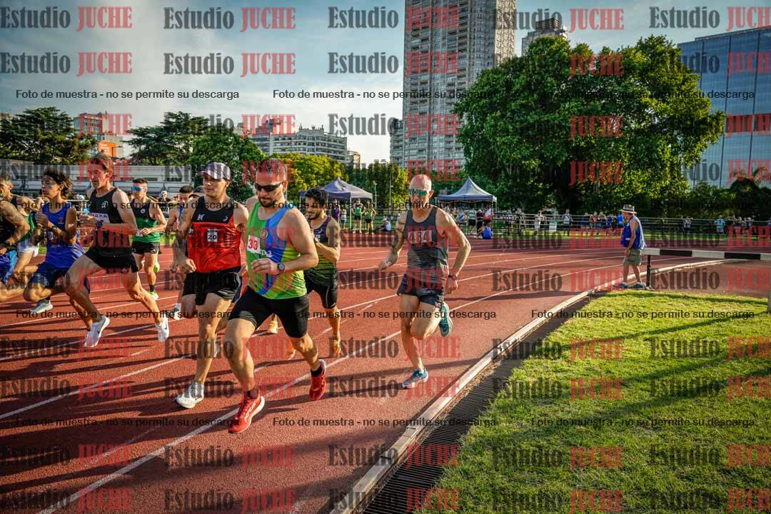 Fotos de los 1500 m llanos de varones