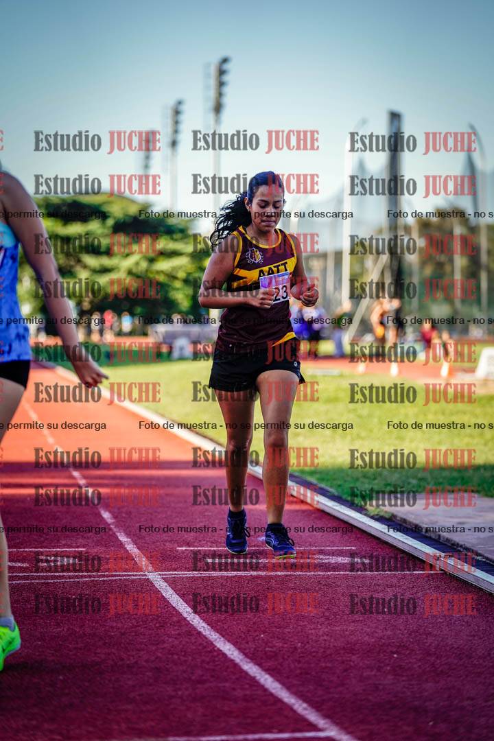 Fotos de los 600 m de mujeres