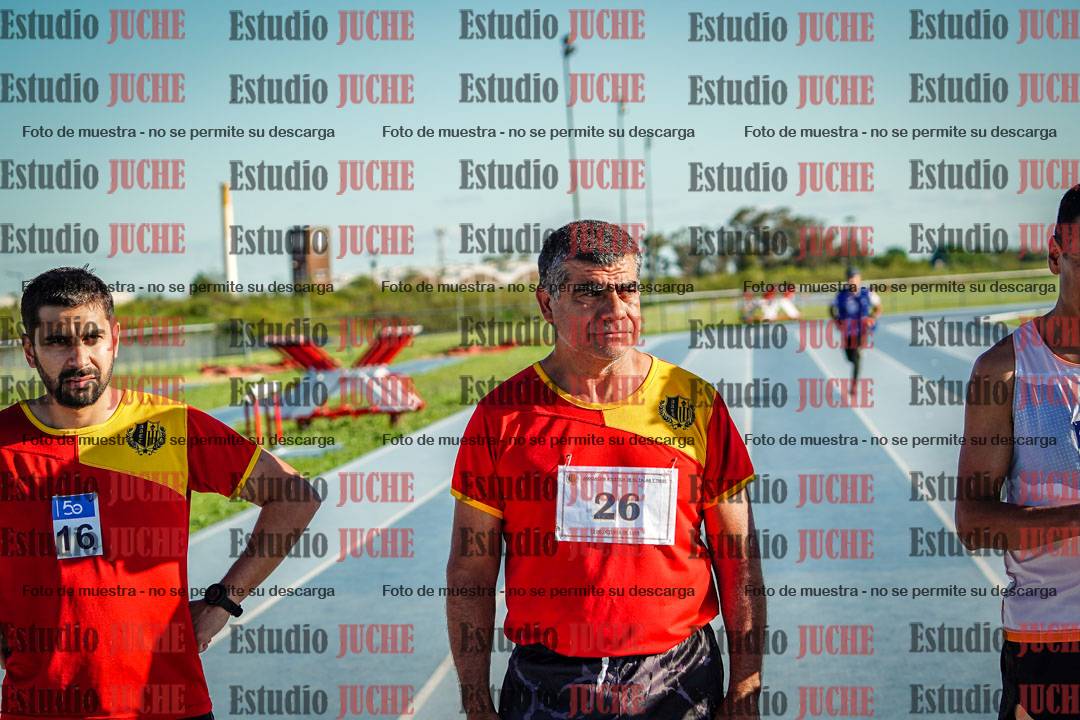 Fotos de los 3000 m llanos de varones