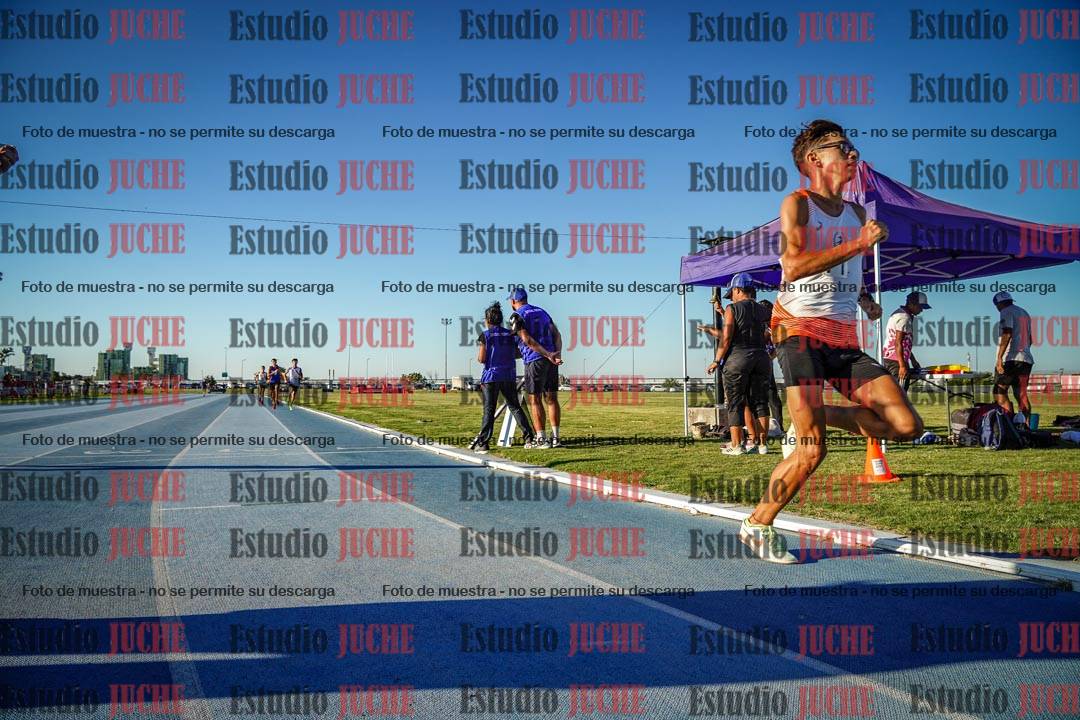 Fotos de los 1500 m llanos de varones