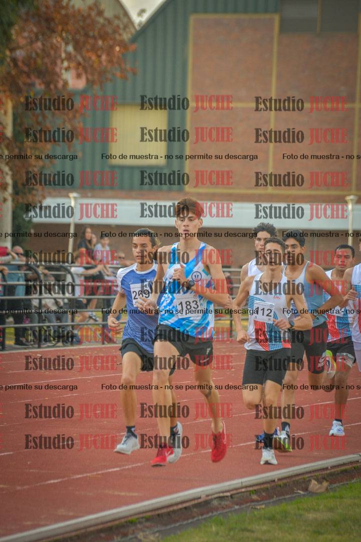 Fotos de los 5000 m llanos de varones