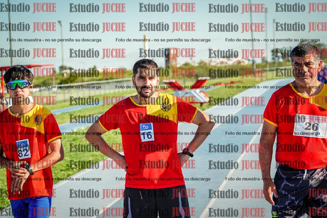 Fotos de los 3000 m llanos de varones
