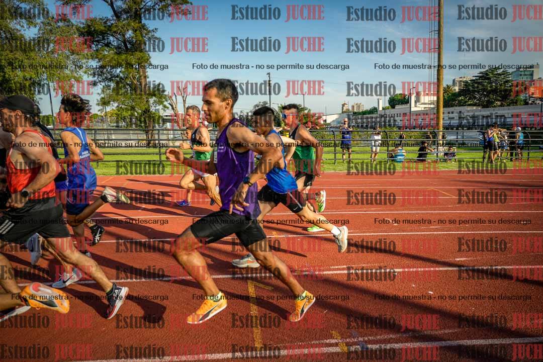 Fotos de los 1500 m llanos de varones