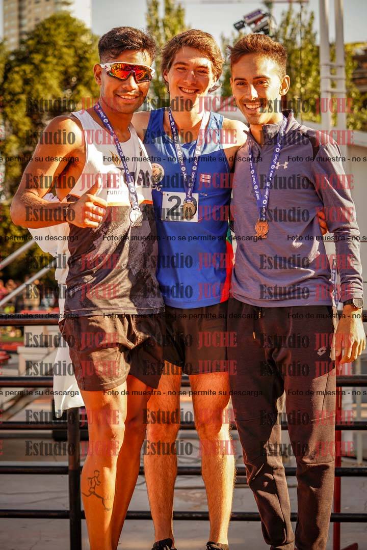 Fotos de algunos podios y extras del torneo