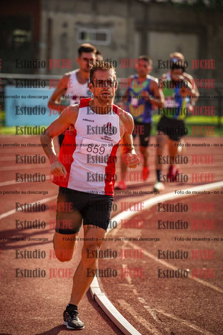 Fotos de los 3000 m llanos de varones