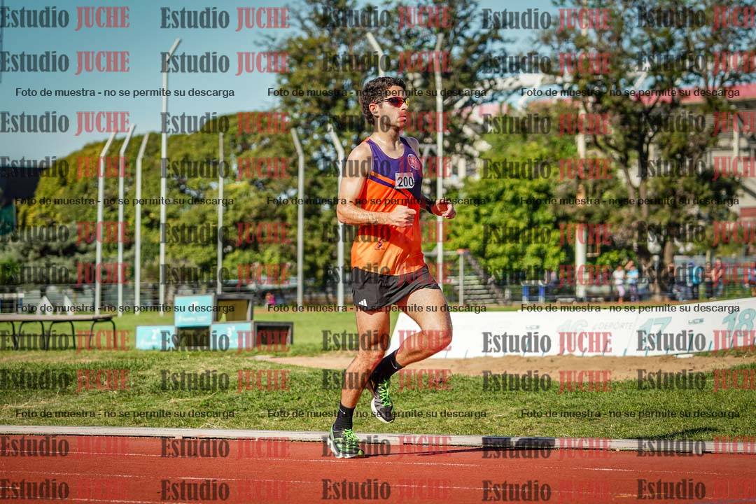 Fotos de los 5000 m llanos de mujeres y varones