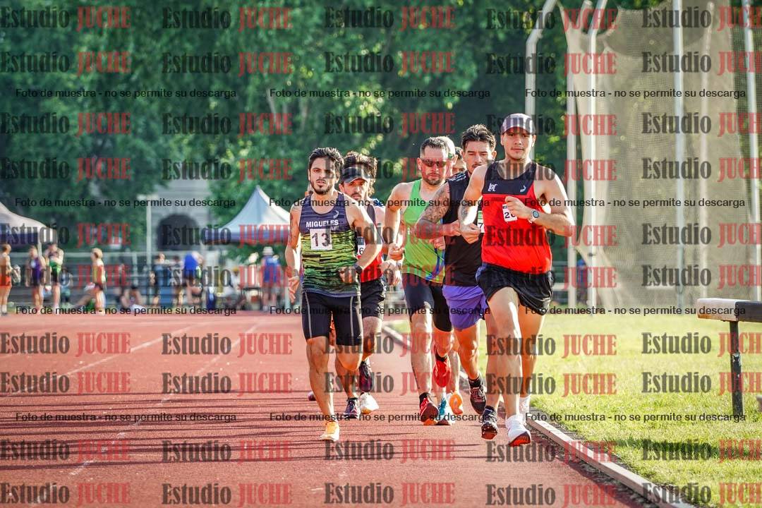 Fotos de los 1500 m llanos de varones