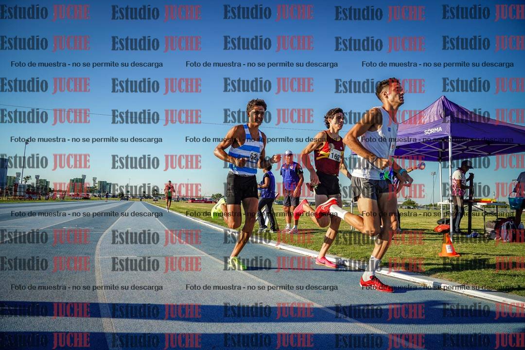 Fotos de los 1500 m llanos de varones