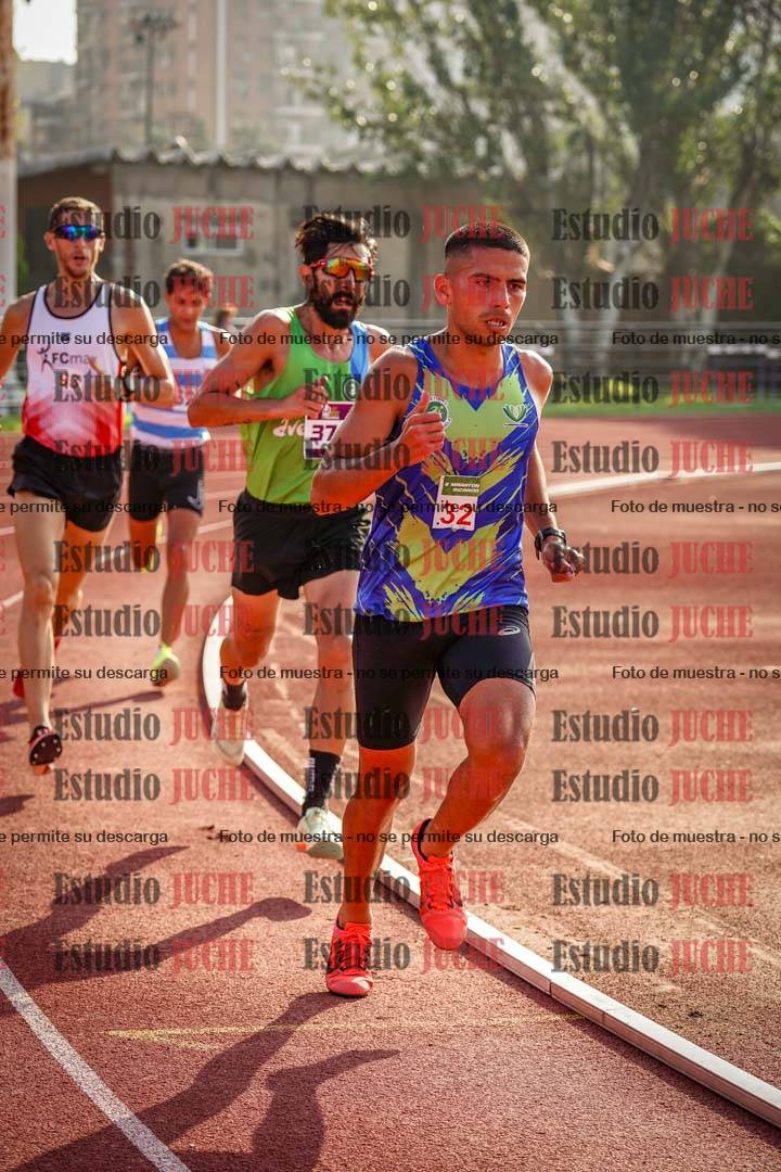 Fotos de los 3000 m llanos de varones