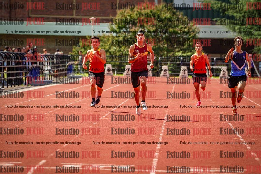 Fotos de los 200 m llanos de varones