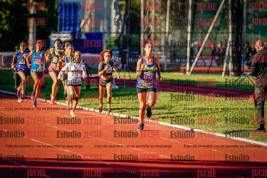 Fotos de los 600 m de mujeres