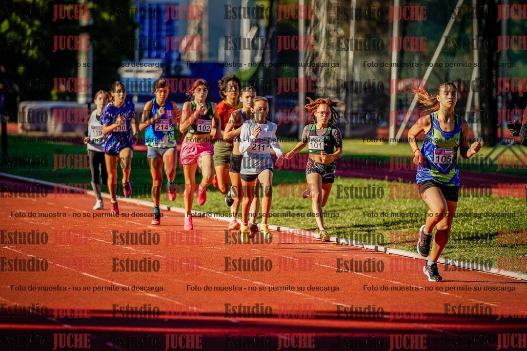 Fotos de los 600 m de mujeres