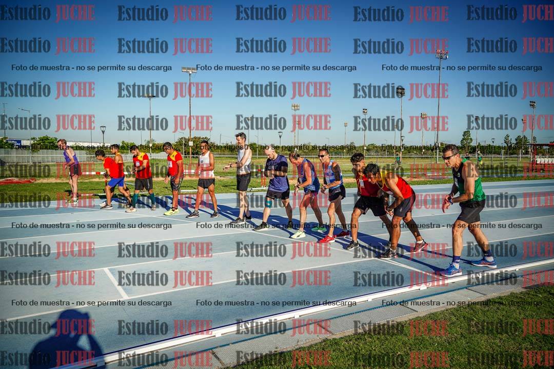 Fotos de los 3000 m llanos de varones