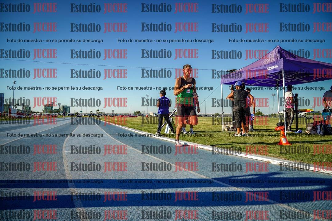 Fotos de los 1500 m llanos de varones