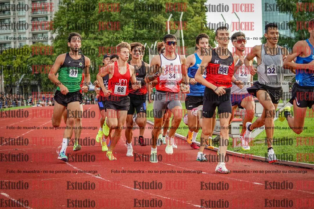 Fotos de los 1500 m llanos de varones
