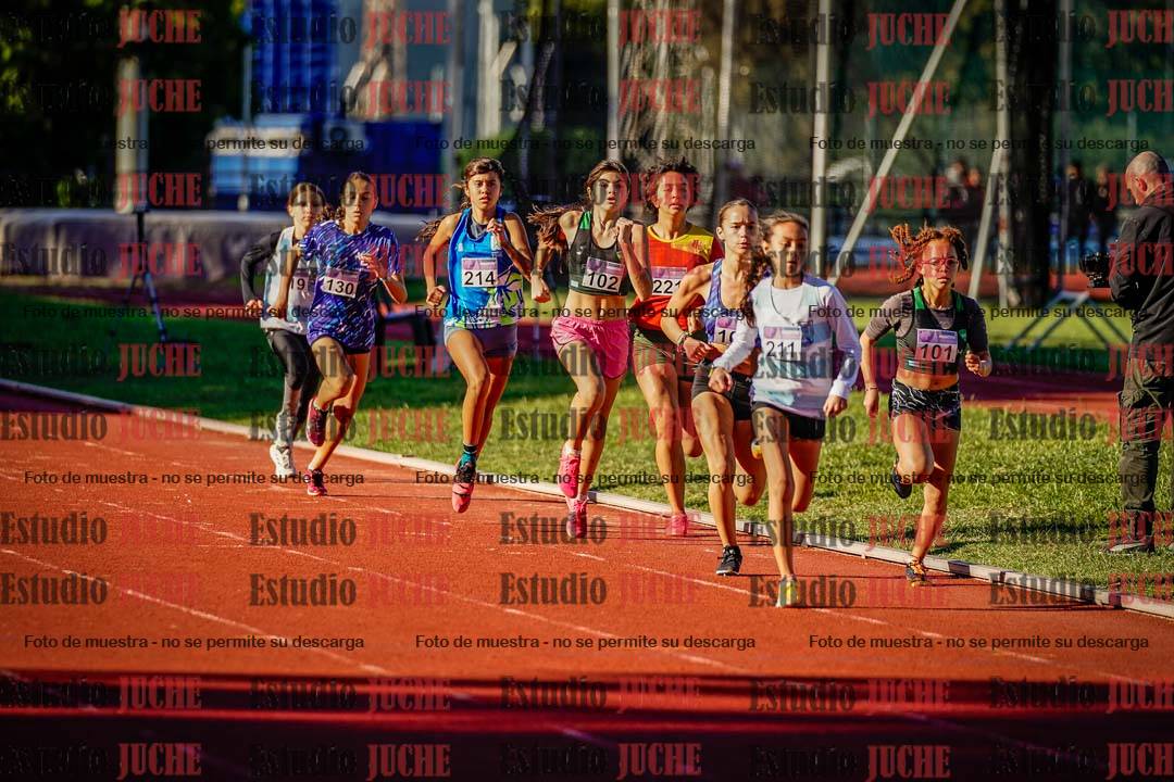 Fotos de los 600 m de mujeres