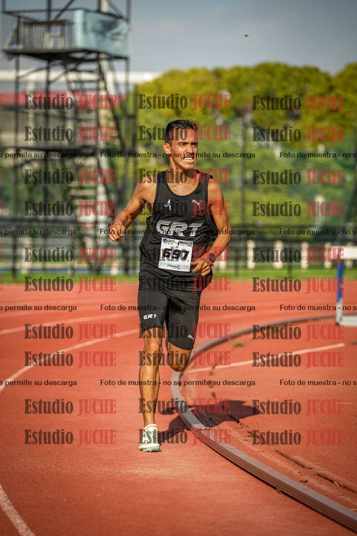 Fotos de los 3000 m llanos de varones