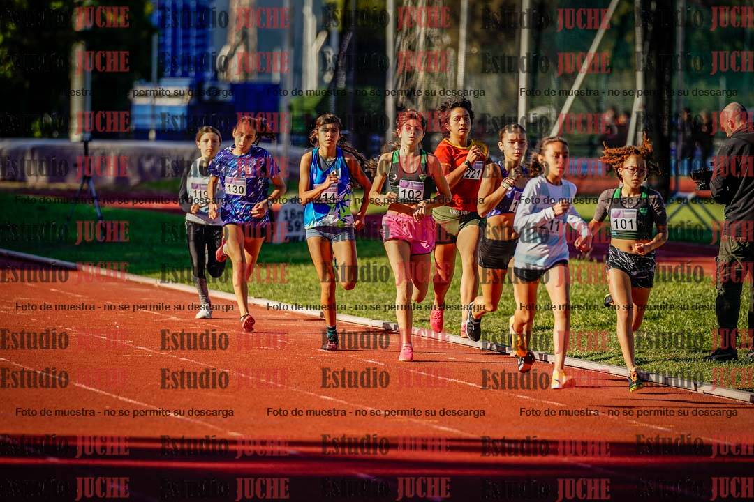Fotos de los 600 m de mujeres