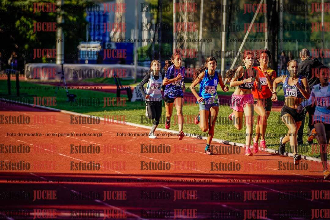 Fotos de los 600 m de mujeres