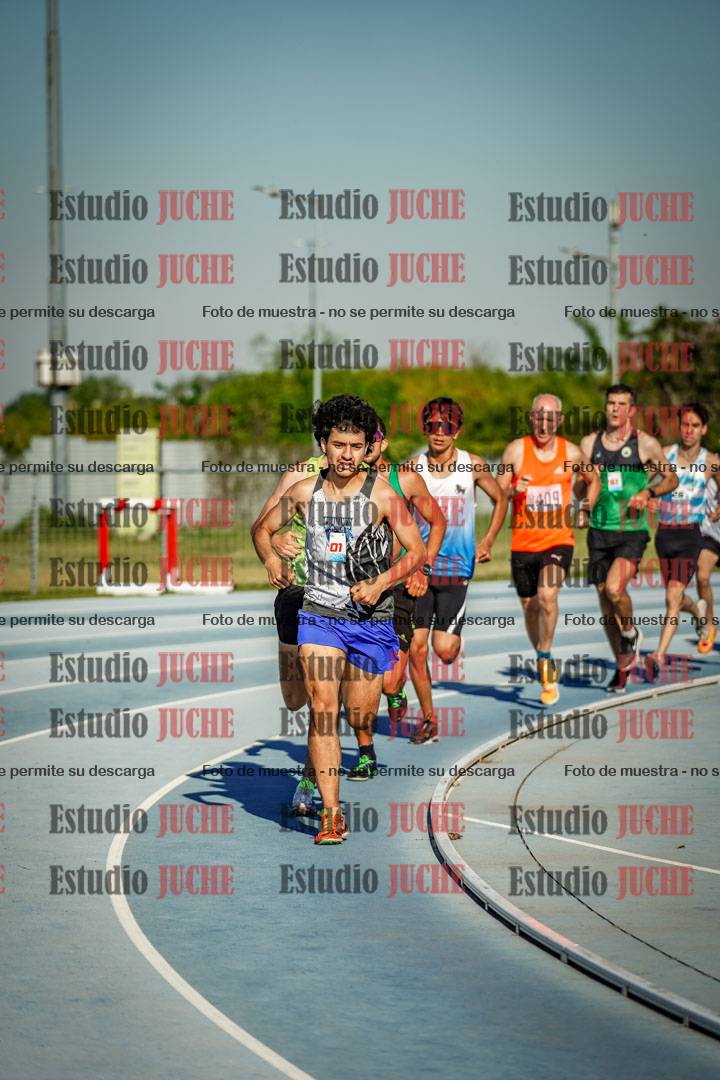 Fotos de los 1500 m llanos de varones