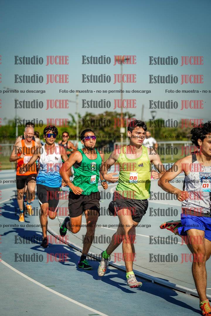 Fotos de los 1500 m llanos de varones