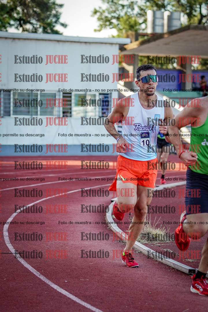 Fotos de los 3000 m llanos de varones