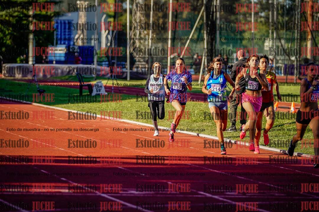 Fotos de los 600 m de mujeres