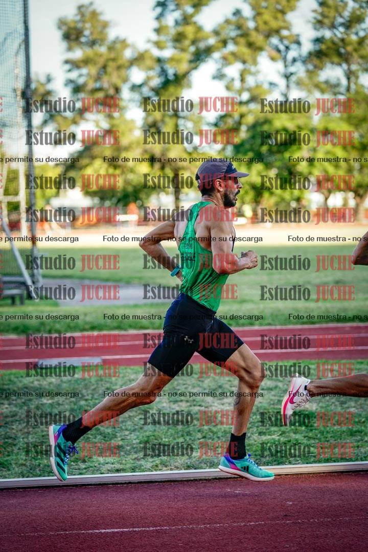 Fotos de los 3000 m llanos de varones