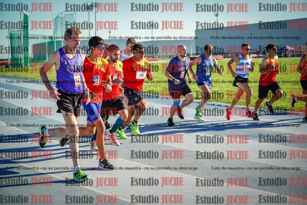Fotos de los 3000 m llanos de varones