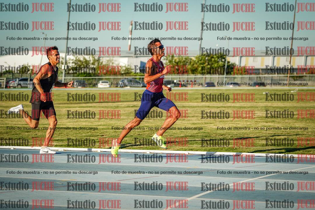 Fotos de los 1500 m llanos de varones