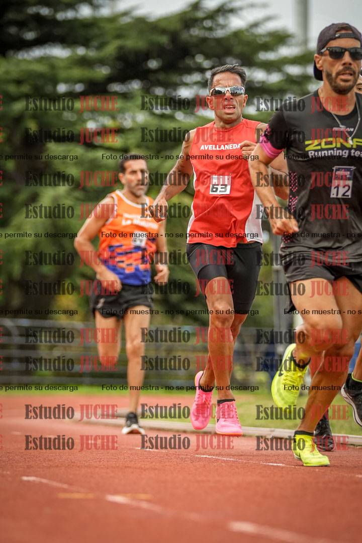 Fotos de los 3000 m llanos de varones