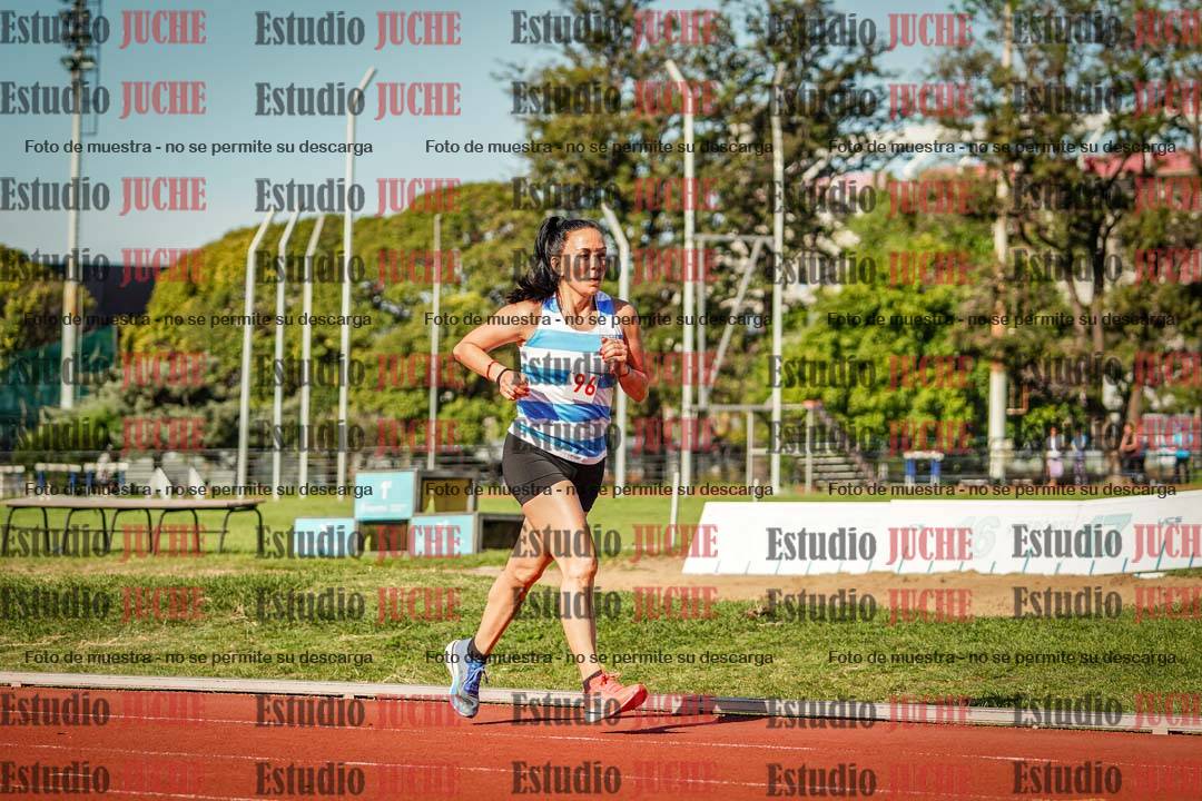 Fotos de los 5000 m llanos de mujeres y varones