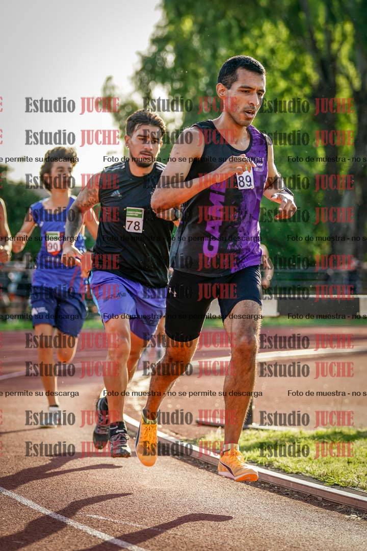 Fotos de los 1500 m llanos de varones