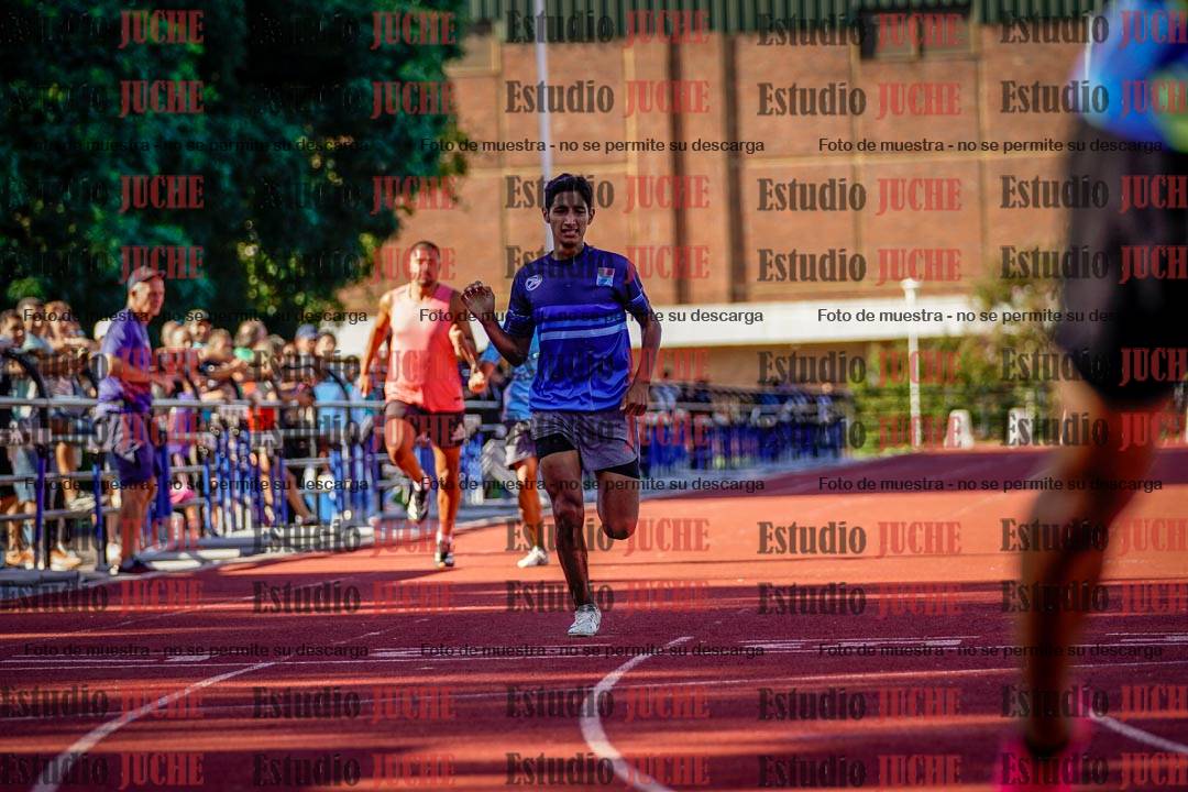 Fotos de los 400 m de varones