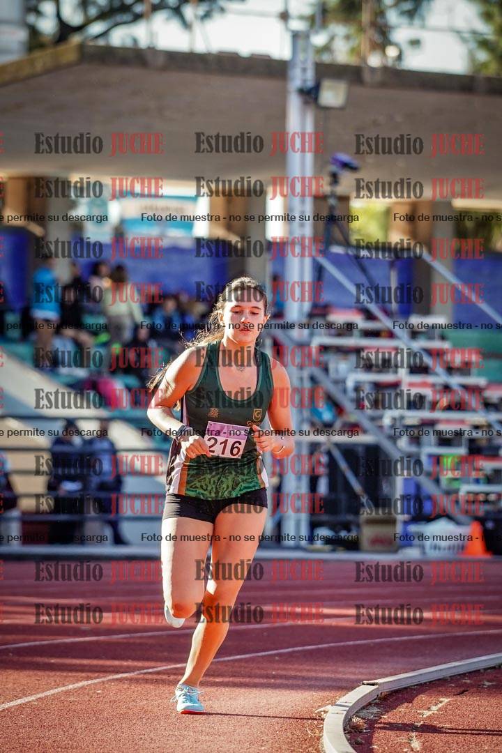 Fotos de los 600 m de mujeres