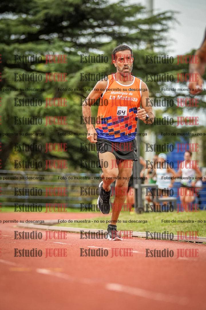 Fotos de los 3000 m llanos de varones